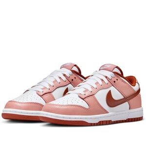 Nike Dunk Low Basketball Sneaker